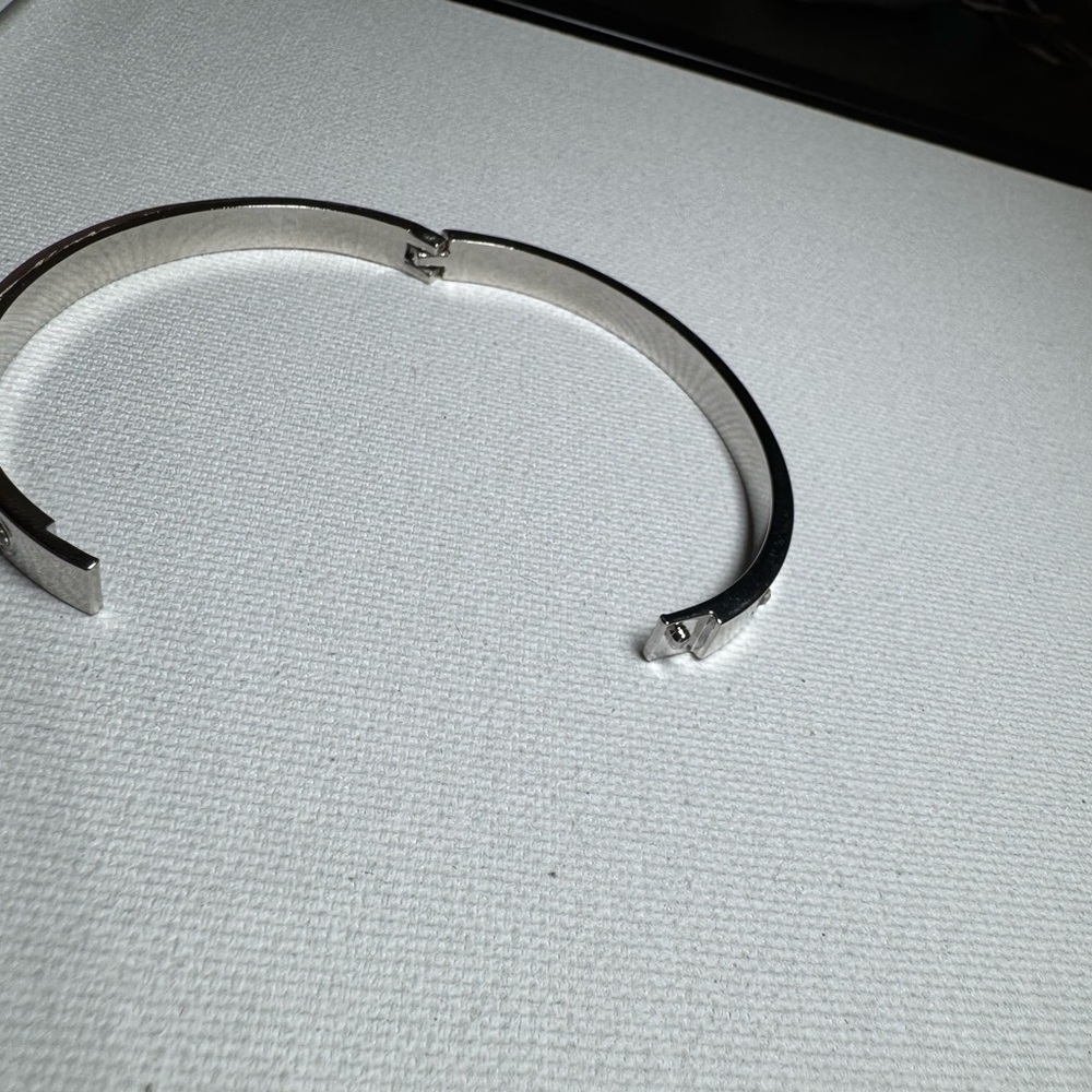 Silver Contemporary Watch Accessory - Picture 2 of 4